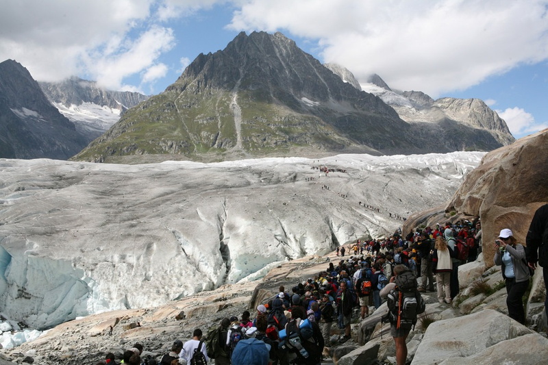 Spencer tunick nus nude glacier suisse switzerland 2007 37