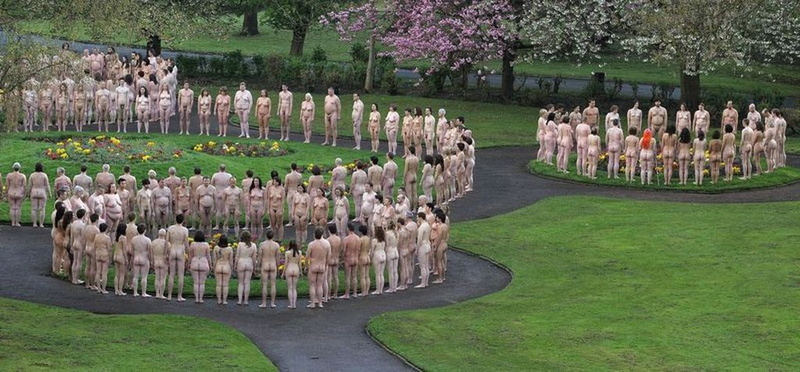 spencer tunick manchester 20100503 15