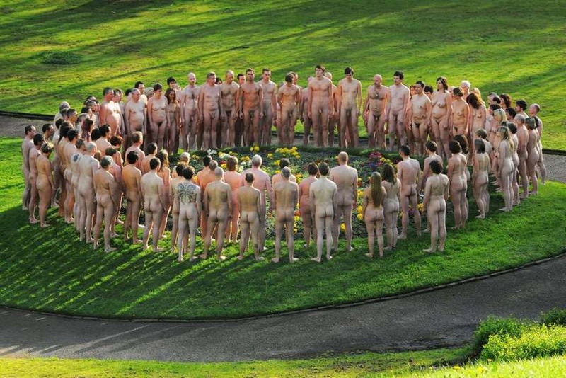 spencer tunick manchester 20100503 6