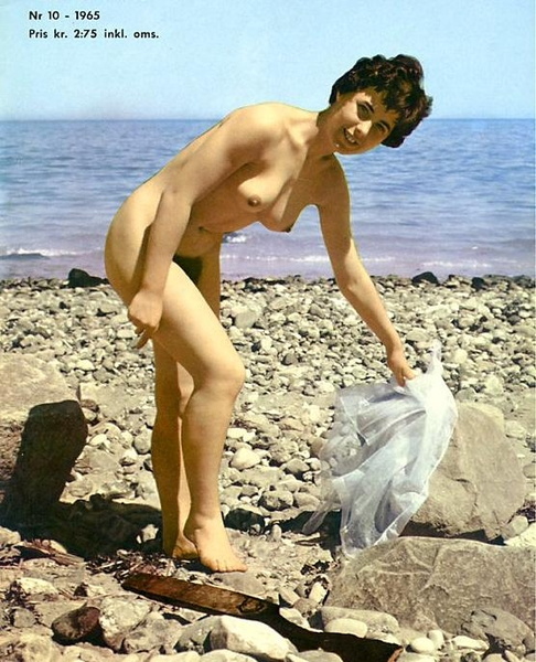 Nude Nudism women 1056