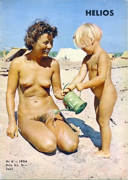 Nude Nudism women 1075