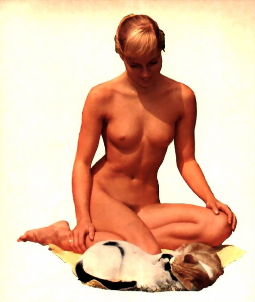 Nude Nudism women 1531