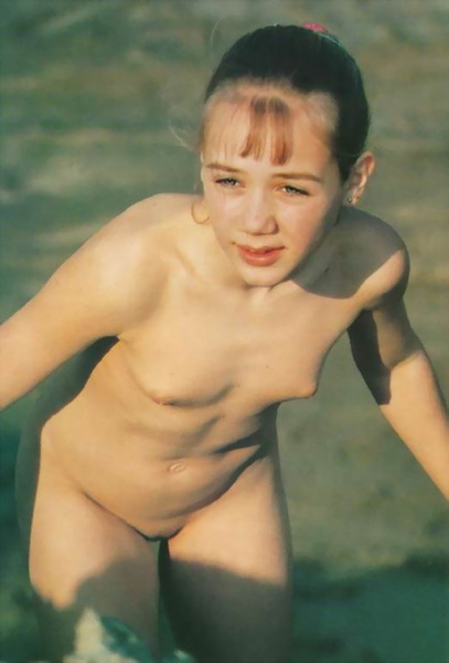 Nude Nudism women 4644