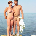 nudists_nude_naturists_couple_0746.jpg