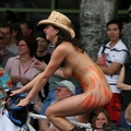 nude_cyclists_fremont_parade_seattle_2008_463.jpg