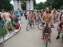 worldnakedbikeride cyclonue ciclonudista london 2008 47