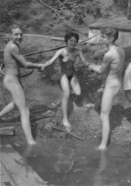 Nude Nudism women 5152