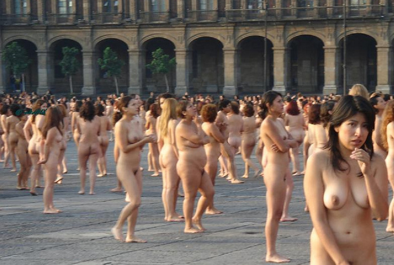 https://www.nudismlife.com/galleries/nudists_and_nude/Naturist_from_SaoPaulo/100382503544_2.jpg