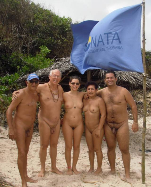 https://www.nudismlife.com/galleries/nudists_and_nude/Naturist_from_SaoPaulo/103658922869_1.jpg