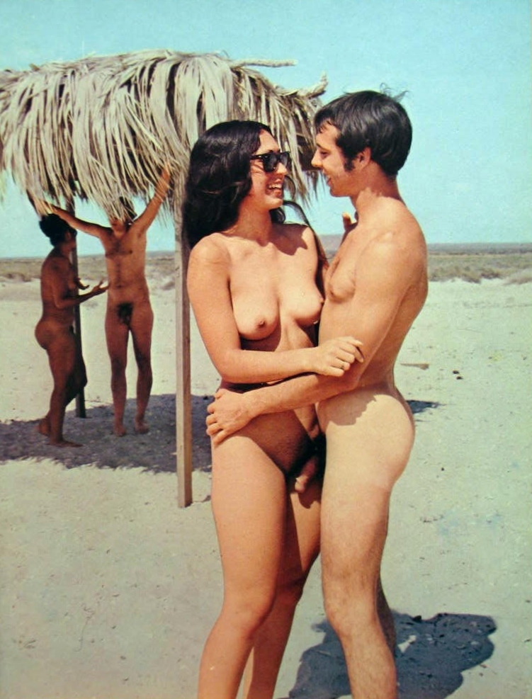 https://www.nudismlife.com/galleries/nudists_and_nude/Naturist_from_SaoPaulo/103666338939.jpg
