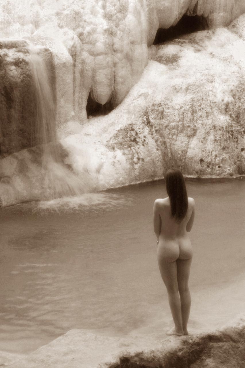 https://www.nudismlife.com/galleries/nudists_and_nude/Naturist_from_SaoPaulo/105028155849.jpg