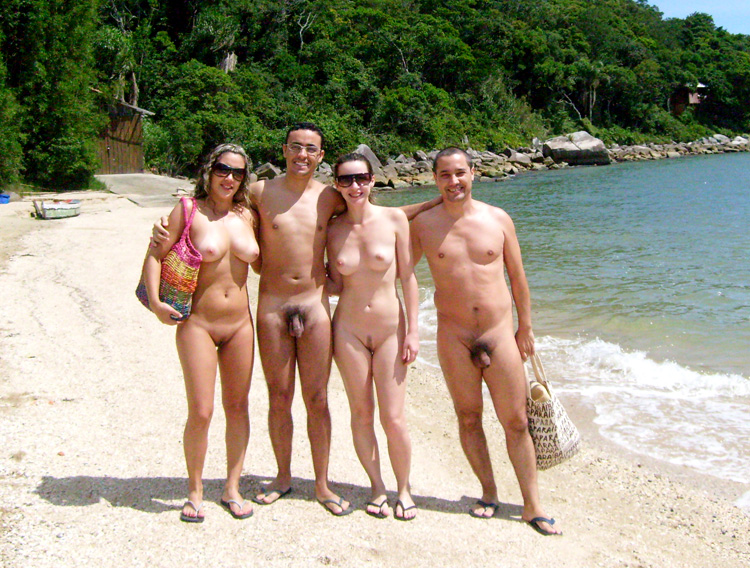 https://www.nudismlife.com/galleries/nudists_and_nude/nudist_cabana/nudist_cabana_871.jpg