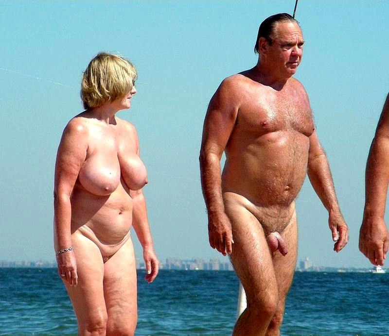 https://www.nudismlife.com/galleries/nudists_and_nude/nudists_couple/nudists_nude_naturists_couple_0387.jpg