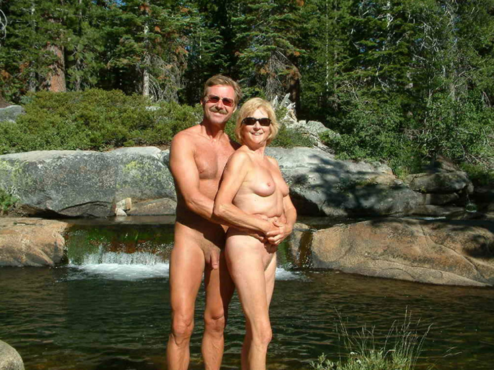 https://www.nudismlife.com/galleries/nudists_and_nude/nudists_couple/nudists_nude_naturists_couple_0920.jpg