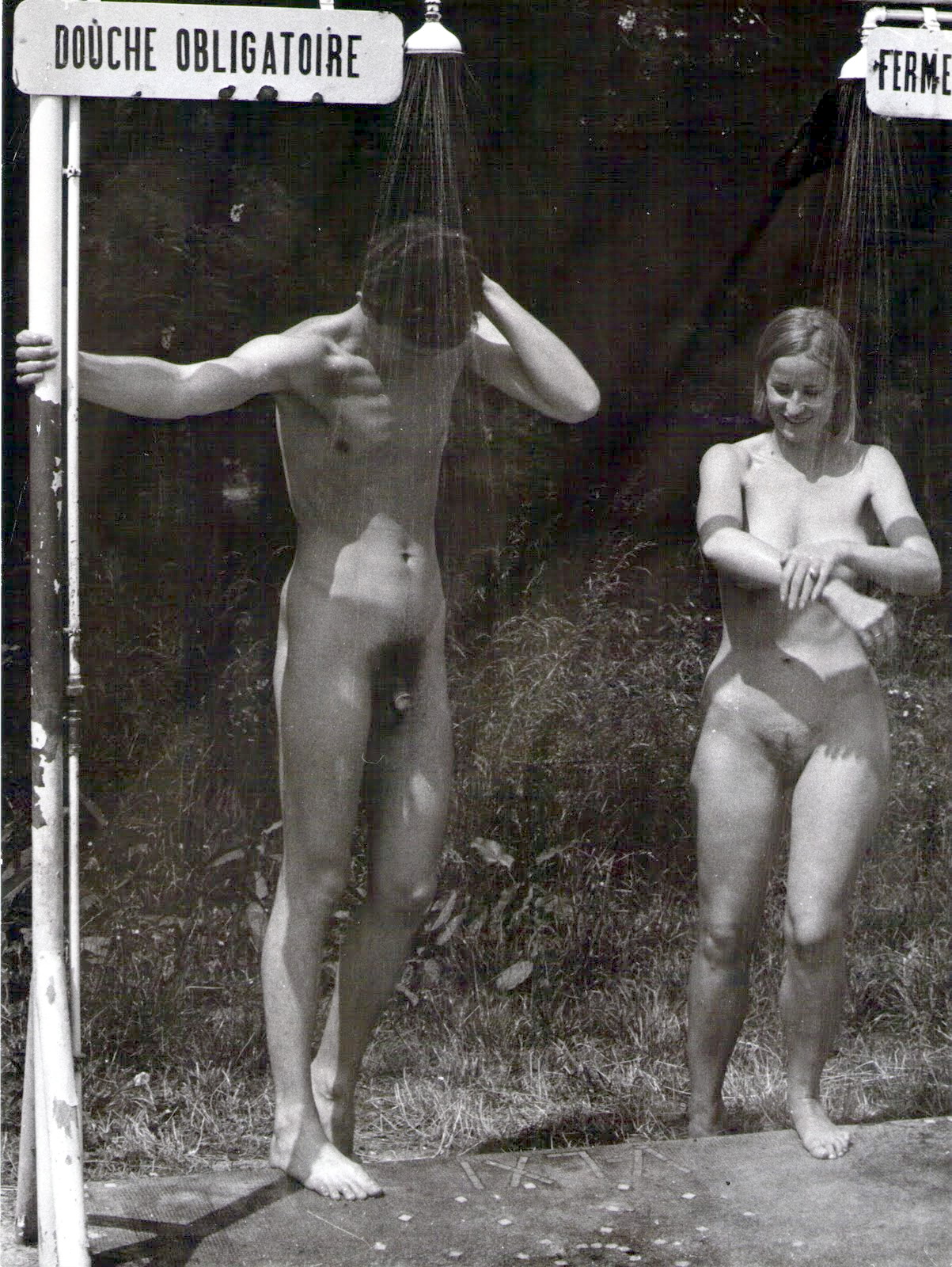 https://www.nudismlife.com/galleries/nudists_and_nude/nudists_couple/nudists_nude_naturists_couple_1162.jpg