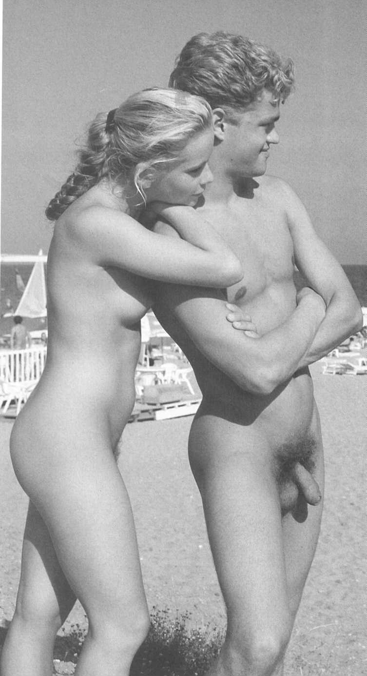 https://www.nudismlife.com/galleries/nudists_and_nude/nudists_couple/nudists_nude_naturists_couple_1343.jpg