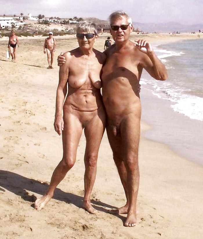 https://www.nudismlife.com/galleries/nudists_and_nude/nudists_couple/nudists_nude_naturists_couple_1499.jpg