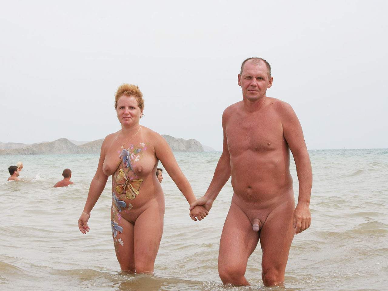 https://www.nudismlife.com/galleries/nudists_and_nude/nudists_couple/nudists_nude_naturists_couple_1904.jpg