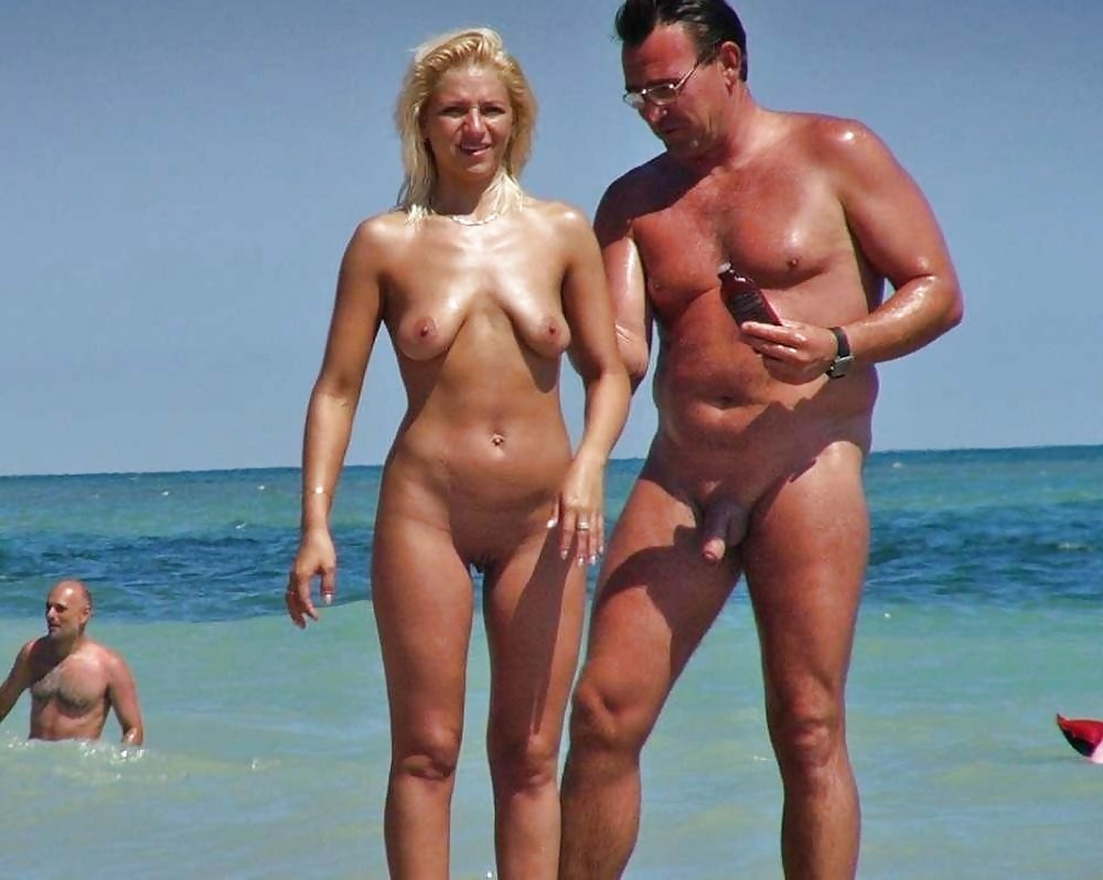 https://www.nudismlife.com/galleries/nudists_and_nude/nudists_couple/nudists_nude_naturists_couple_2610.jpg