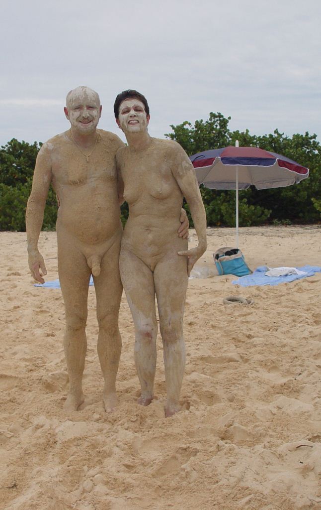 https://www.nudismlife.com/galleries/nudists_and_nude/nudists_couple/nudists_nude_naturists_couple_2788.jpg