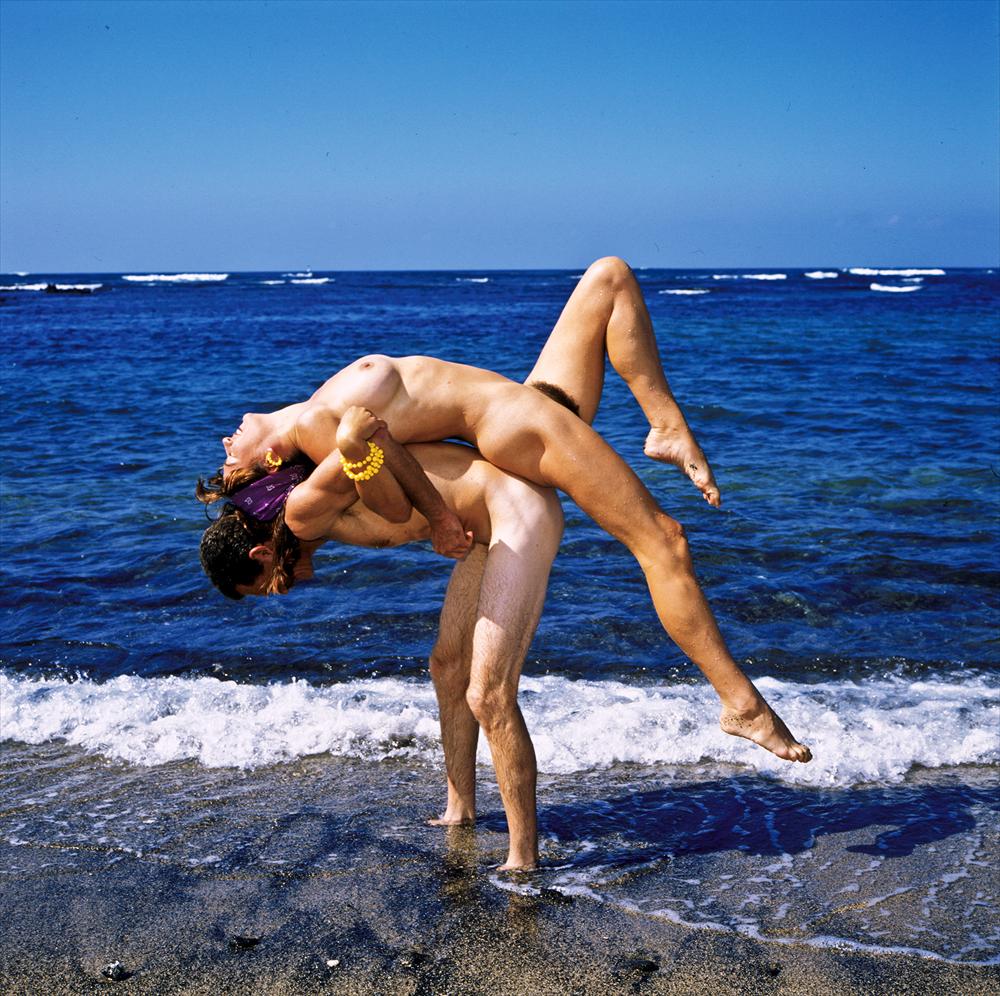 https://www.nudismlife.com/galleries/nudists_and_nude/nudists_couple/nudists_nude_naturists_couple_2822.jpg