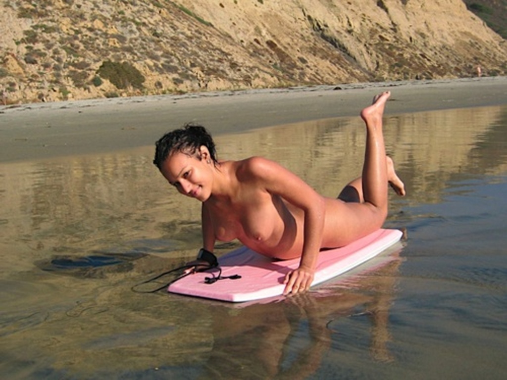 https://www.nudismlife.com/galleries/nudists_and_nude/socalyoungnaturist/socal_young_naturist_0539.jpg